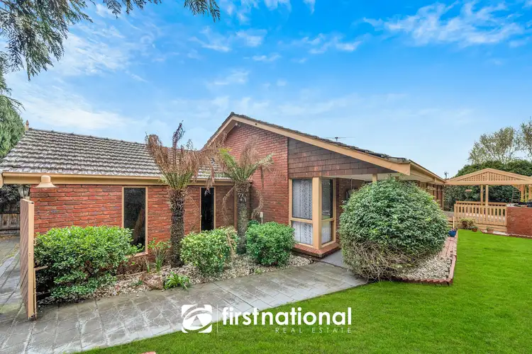 4 Tench Rise, Endeavour Hills VIC 3802