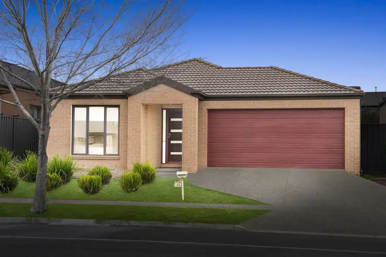 123 Kinglake Drive, Manor Lakes VIC 3024