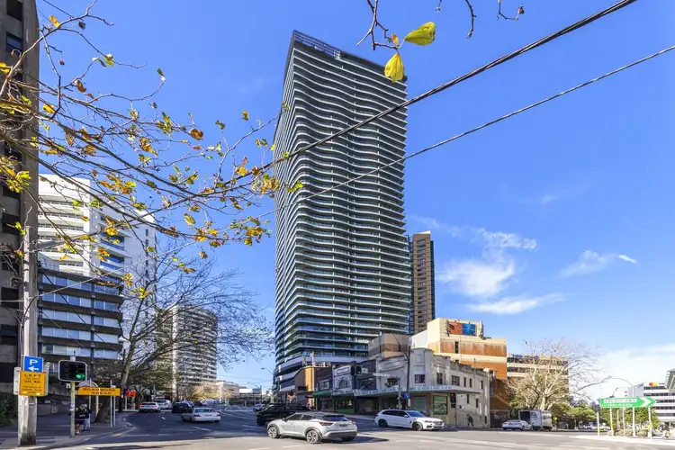 3705/500 Pacific Highway