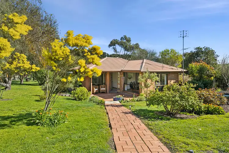 1407 Birregurra-Deans Marsh Road