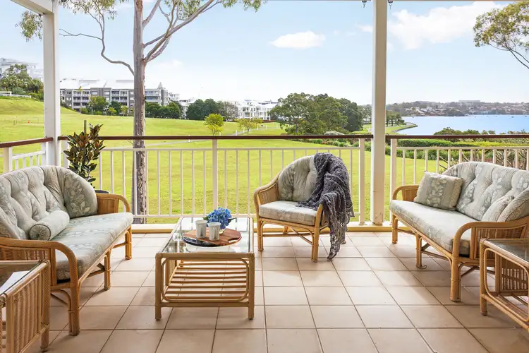205/1-9 Admiralty Drive, Breakfast Point NSW 2137