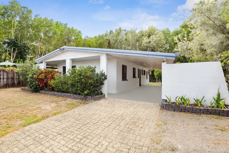 16 Oleander Street, Holloways Beach QLD 4878