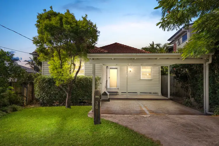 36 Garnet Street, Scarborough QLD 4020