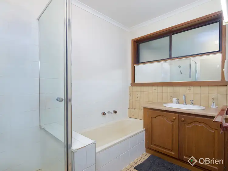 Sixth view of Homely unit listing, 3/32 Young Street, Drouin VIC 3818