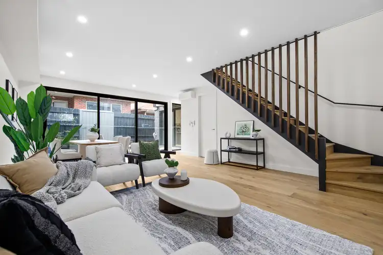 3/34 Whitehorse Road, Blackburn VIC 3130