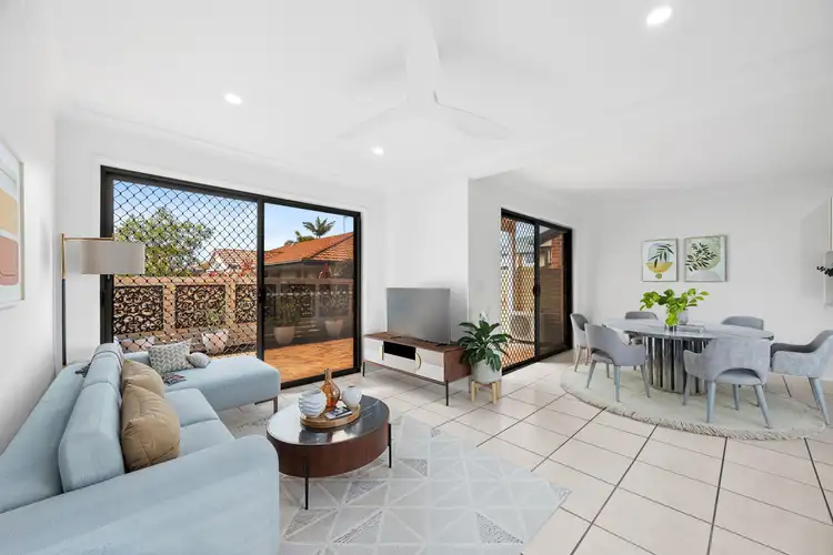 8/9 Maroochy Waters Drive, Maroochydore QLD 4558