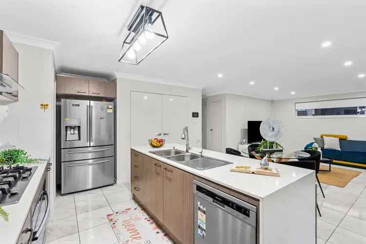 Fifth view of Homely house listing, 19 Lyrebird Crescent, The Ponds NSW 2769