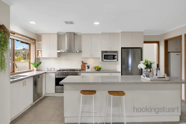 Fifth view of Homely house listing, 17 Franklin Close, Wallan VIC 3756