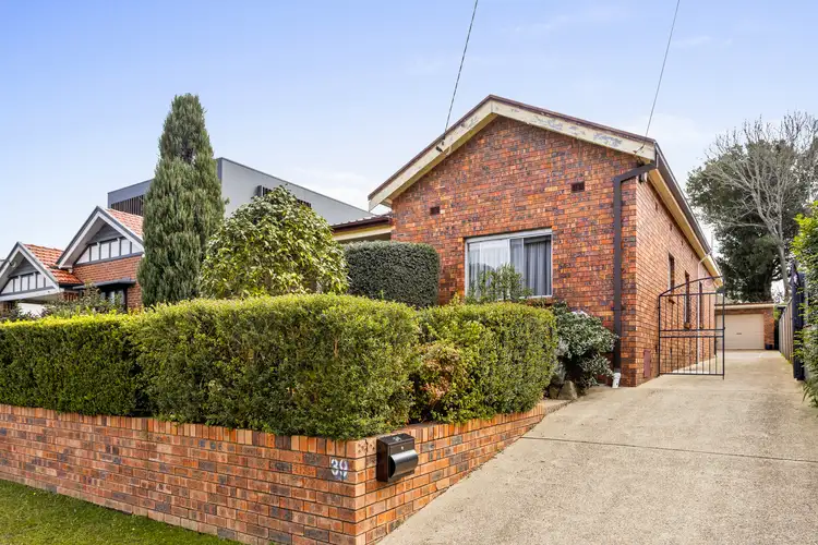 39 Nirranda Street, Concord West NSW 2138