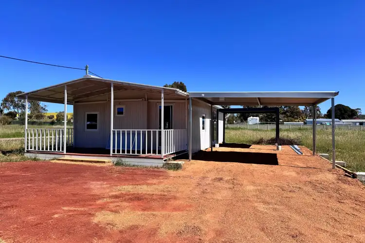279 Duke Street West, Northam WA 6401
