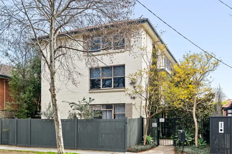 7/18 Pine Avenue