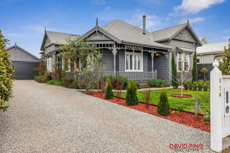 124 Main Road, Riddells Creek VIC 3431