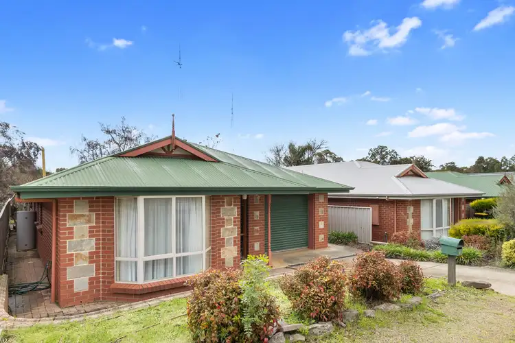 4/11 Temple Road, Clare SA 5453
