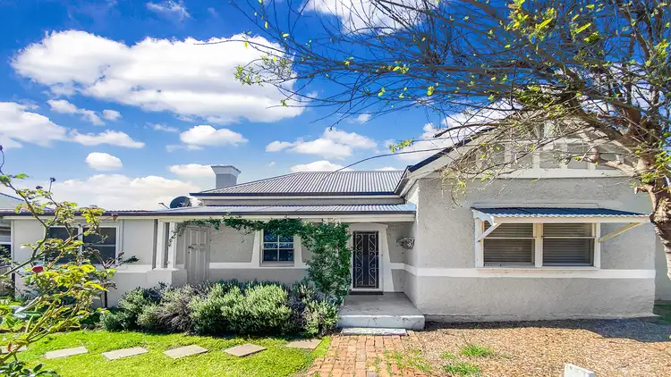 11 Atkinson Street, Mudgee NSW 2850