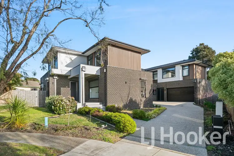 2 Pekina Place, Wheelers Hill VIC 3150