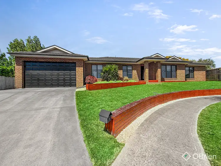 9 Huntingfield Court