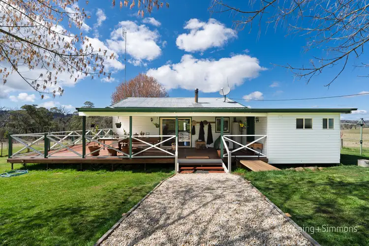 321 Bukerio Road, Walcha NSW 2354