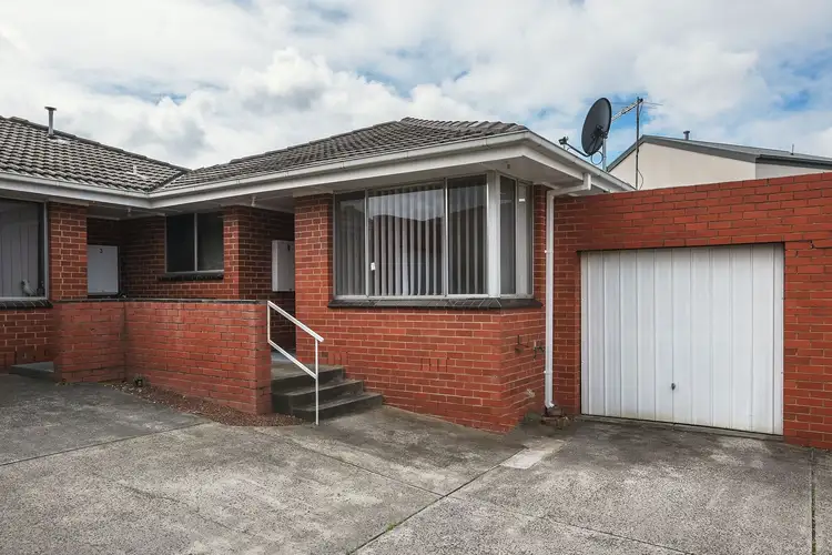 Main view of Homely unit listing, 2/187 Carinish Road, Clayton VIC 3168