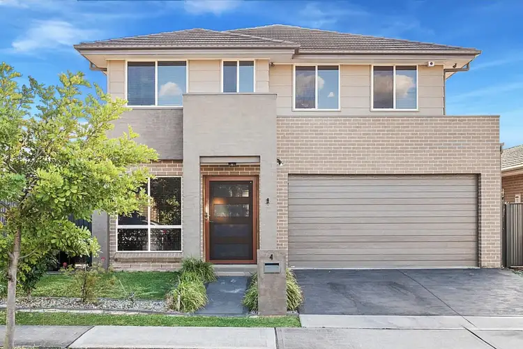 4 Protea Way, Jordan Springs NSW 2747