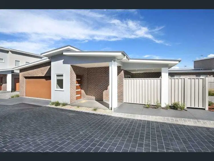 11/15 Bellambi Street