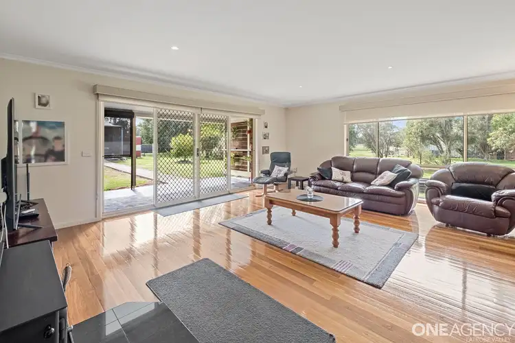3 Hendersons Road, Toongabbie VIC 3856