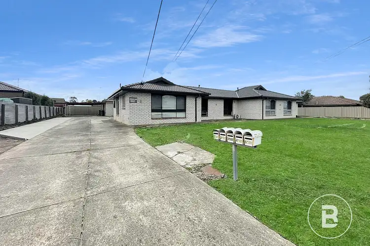 3/4-6 Aminya Avenue, Delacombe VIC 3356