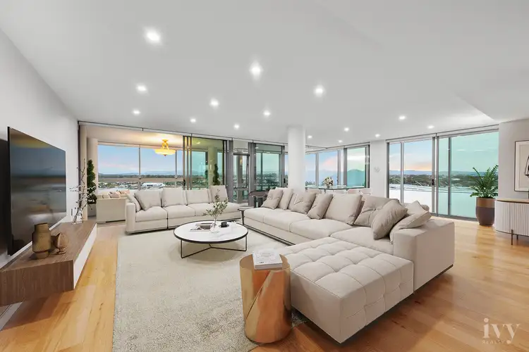 31602/2 Ephraim Island, Paradise Point QLD 4216