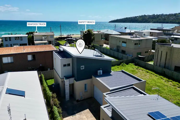 4/231 Dromana Parade, Safety Beach VIC 3936