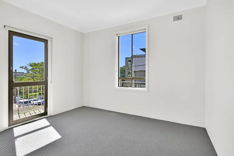 3/141 Victoria Avenue