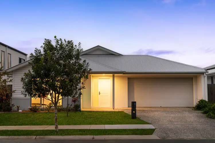 34 Clearwater Street, Newport QLD 4020