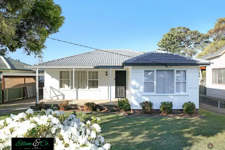 10 Centenary Road, Albion Park NSW 2527
