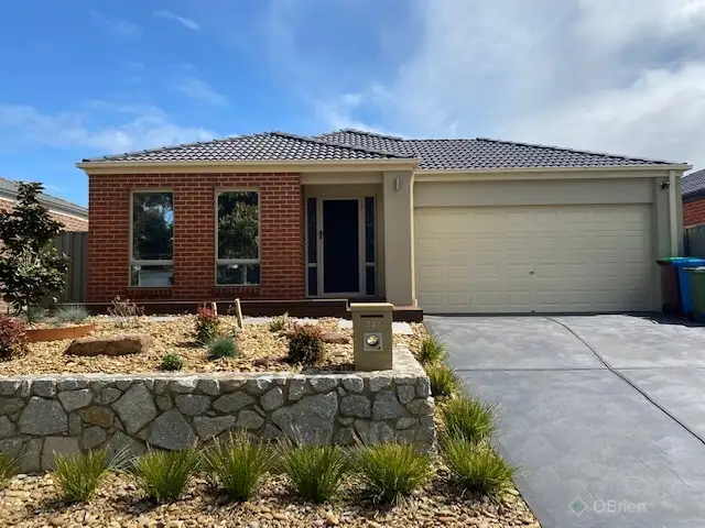 232 Casey Fields Boulevard, Cranbourne East VIC 3977