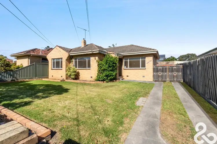 7 Suffolk Street, Reservoir VIC 3073