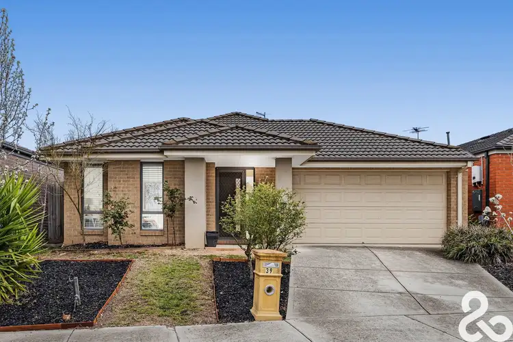 39 Starboard Drive, Doreen VIC 3754