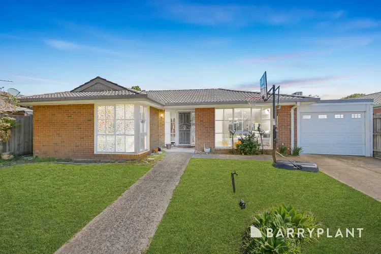 32 Ashfield Drive, Berwick VIC 3806