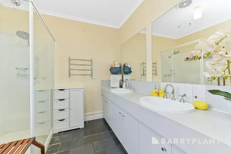 Fifth view of Homely house listing, 32 Ashfield Drive, Berwick VIC 3806