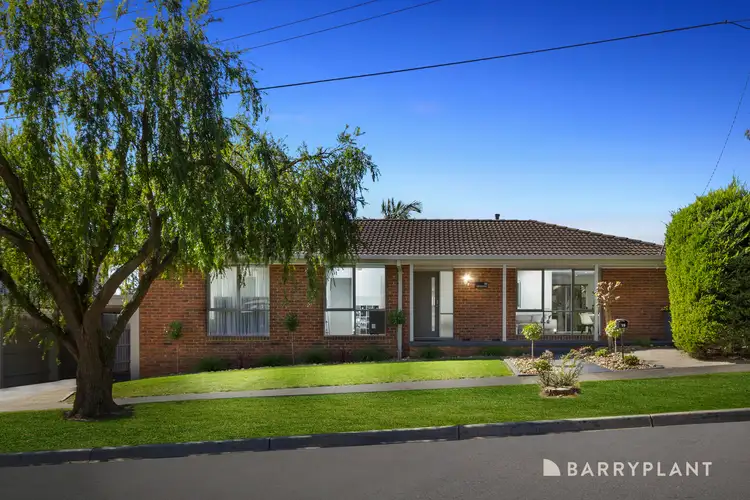 19 Leighton Road, Bayswater North VIC 3153