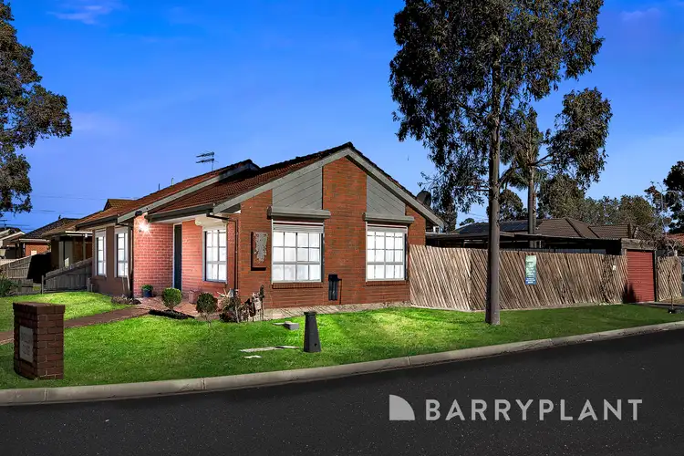 31 Barellan Close, St Albans VIC 3021