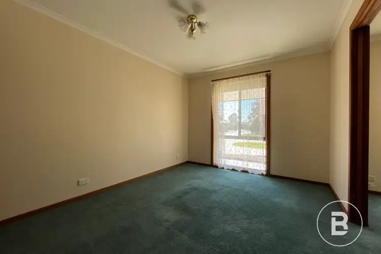 Fifth view of Homely unit listing, 4/4 Ormond Avenue, Maryborough VIC 3465