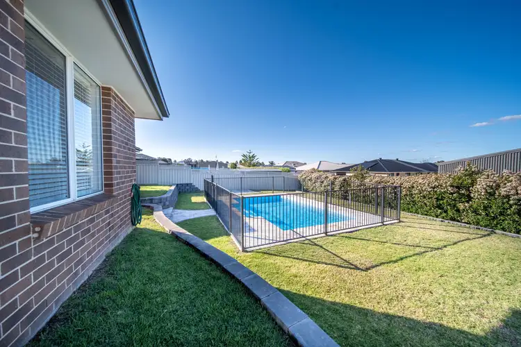 Fifth view of Homely house listing, 10 Hovea Court, Dubbo NSW 2830