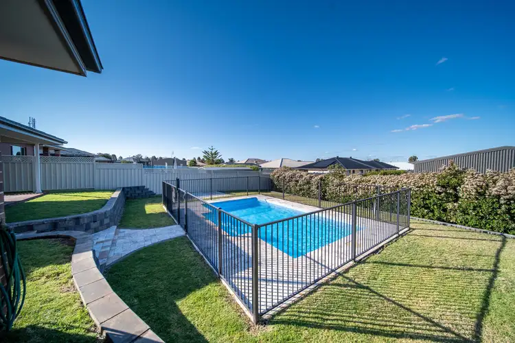 Sixth view of Homely house listing, 10 Hovea Court, Dubbo NSW 2830