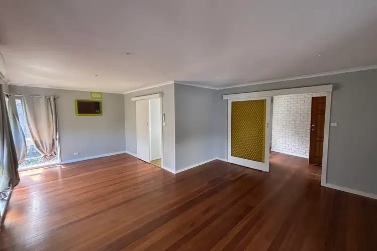 8 Hillbrick Court, Narre Warren VIC 3805