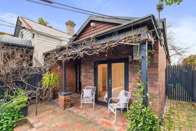 5 Linton Street