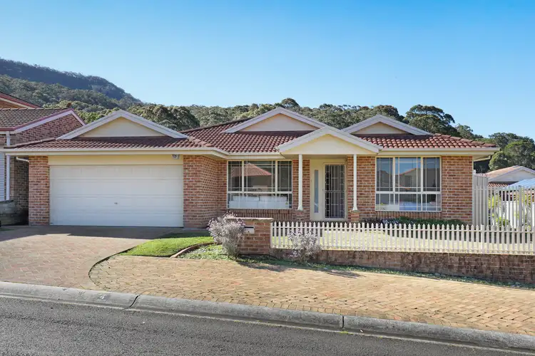 4 Crowther Place, Tarrawanna NSW 2518