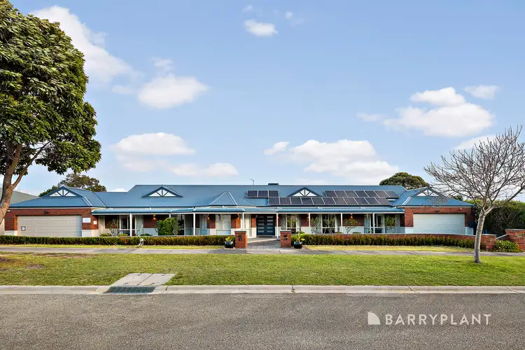 37-39 St Helens Crescent, Narre Warren North VIC 3804