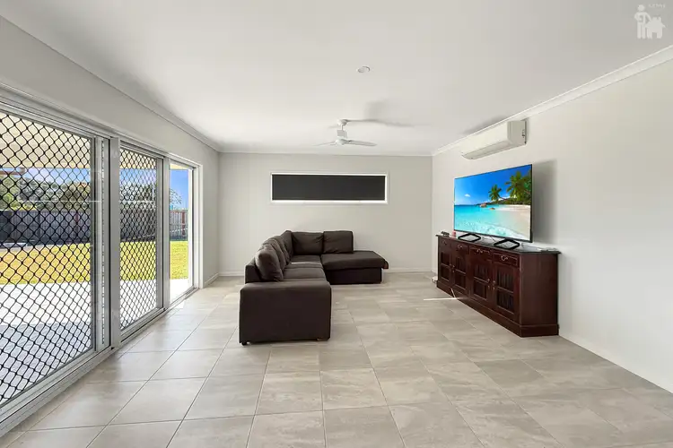 Third view of Homely house listing, 1 Bowie Avenue, Kawungan QLD 4655