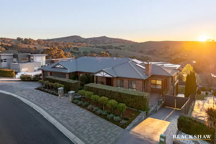 4 Balladonia Place, Jerrabomberra NSW 2619