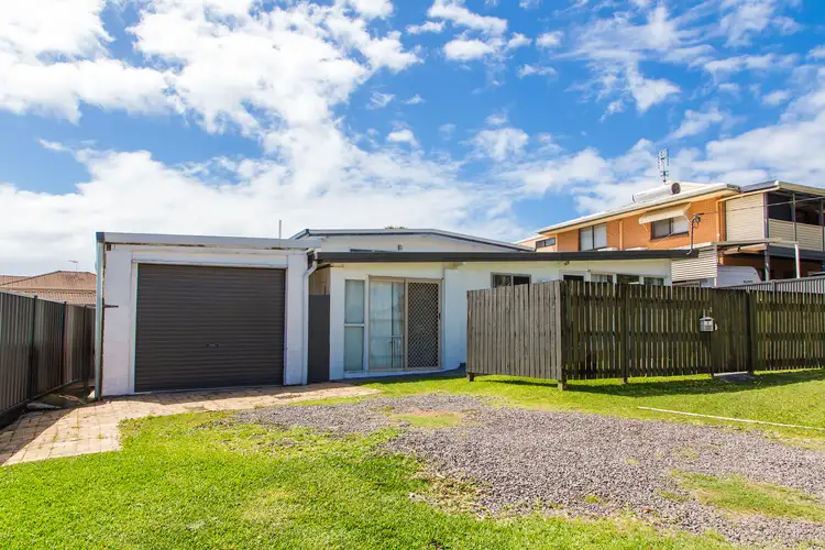 8 Wurtulla Street, Maroochydore QLD 4558