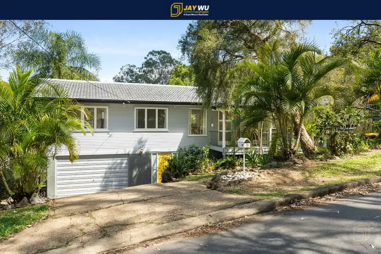 16 Byambee Street, Kenmore QLD 4069