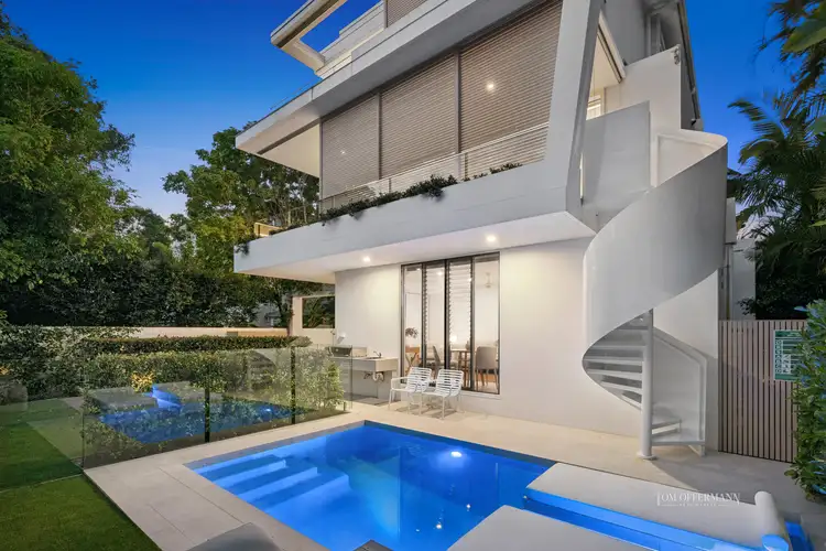 2/7 William Street, Noosaville QLD 4566